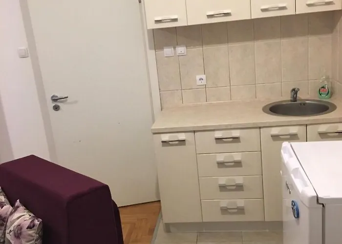 Zira Lejlighed Beograd