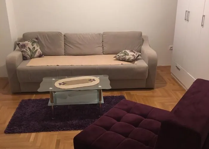 Lejlighed Zira Beograd